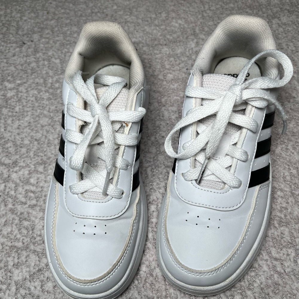 Adidas Kids White and Black Sneakers Size 2